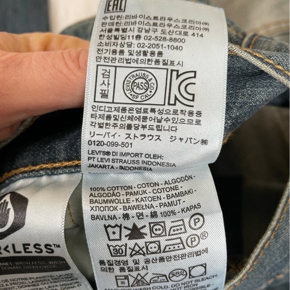 Levi’s 559 Relaxed Straight 38x32 Men's Blue Jeans - Picture 3 of 8